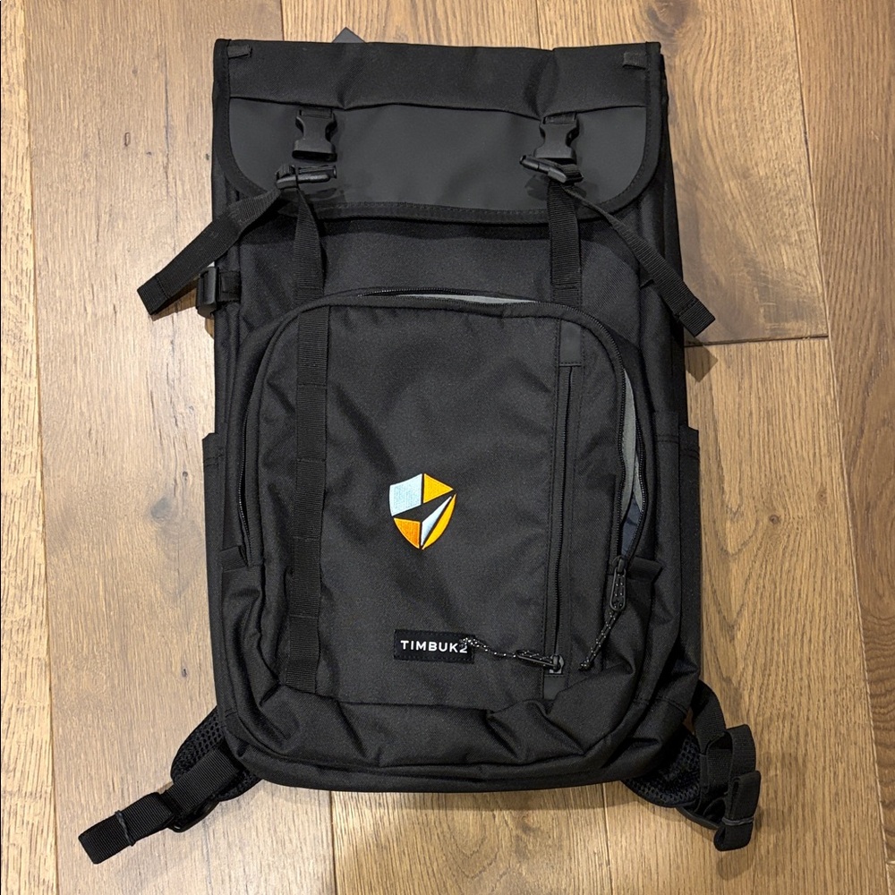 [NWT] Timbuk2 Black and Yellow Backpack
